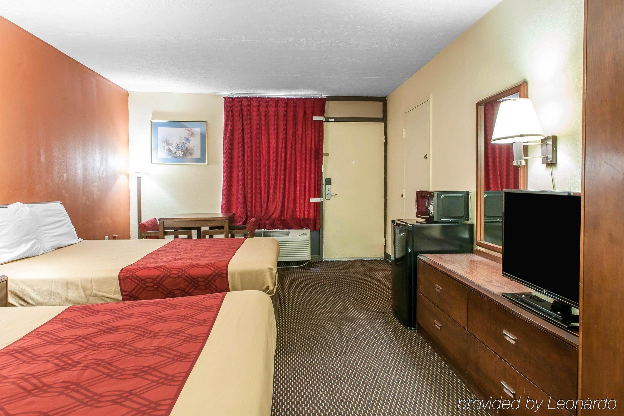 Econo Lodge Seymour Esterno foto